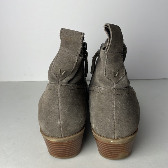 Vionic Vera Gray Suede Ankle Boots 10 - Picture 4 of 13